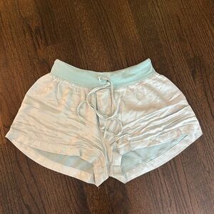 PJ Harlow shorts XS